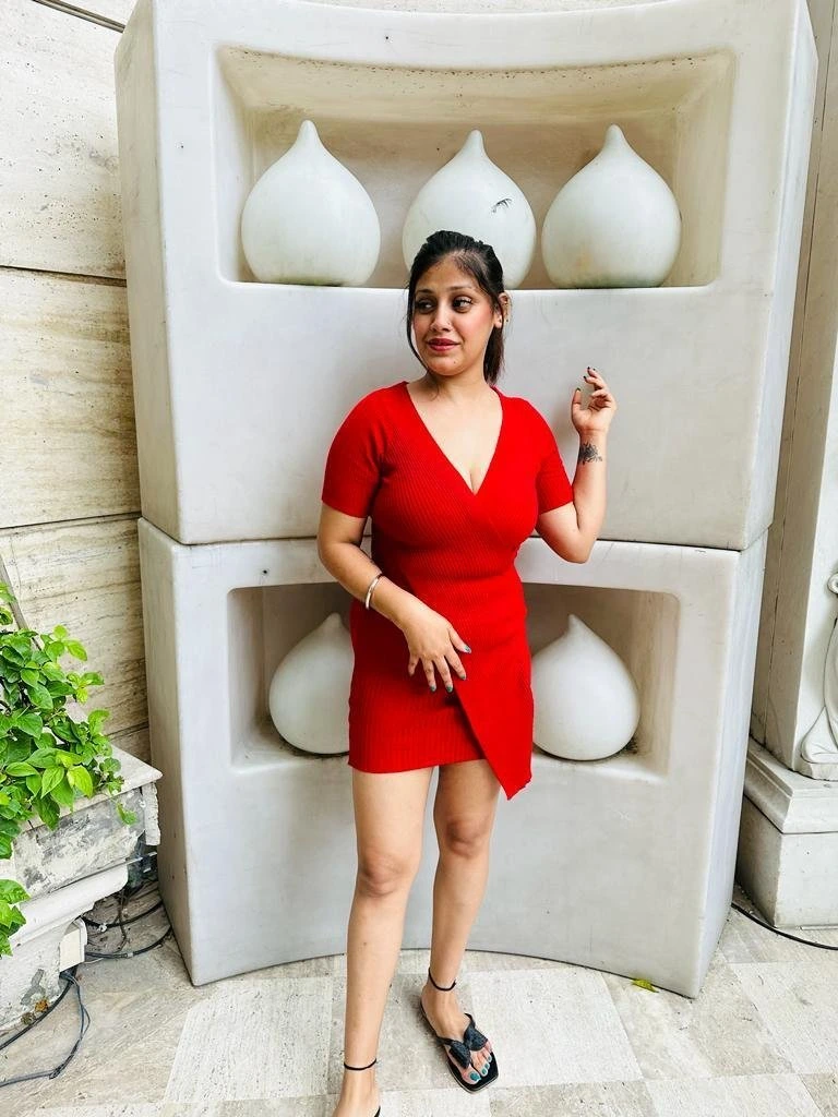 Exclusive call girl services, Dehradun